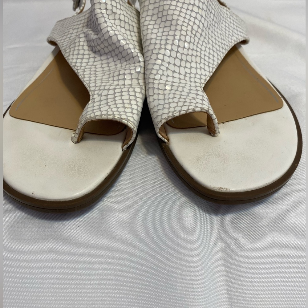 Vionic Ella White Lizard Leather Adjustable Buckl… - image 4